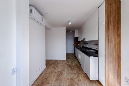Sala de kitnet/studio para alugar com 1 quarto, 42m² em Paraíso, São Paulo