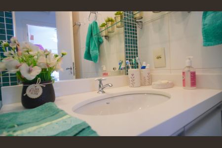 Apartamento à venda com 108m², 3 quartos e 1 vaga Apartamento à venda com 108m², 3 quartos e 1 vagaBanheiro 2