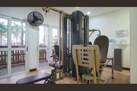 Apartamento à venda com 108m², 3 quartos e 1 vaga Apartamento à venda com 108m², 3 quartos e 1 vagaÁrea comum - Academia