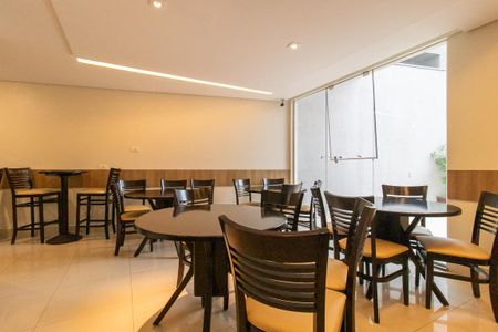 Apartamento para alugar com 80m², 3 quartos e 1 vagaÁrea comum - Salão de festas