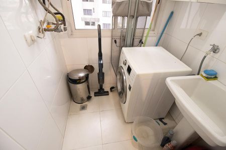 Apartamento para alugar com 80m², 3 quartos e 1 vagaÁrea de Serviço