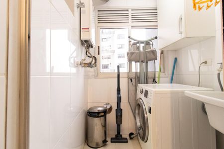 Apartamento para alugar com 80m², 3 quartos e 1 vagaÁrea de Serviço