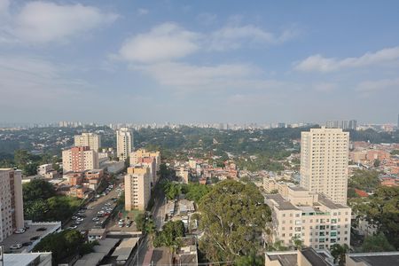 Apartamento para alugar com 34m², 2 quartos e 1 vagavista