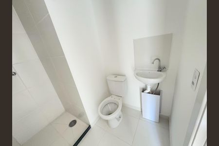 Apartamento para alugar com 40m², 2 quartos e sem vaga Apartamento para alugar com 40m², 2 quartos e sem vagaBanheiro
