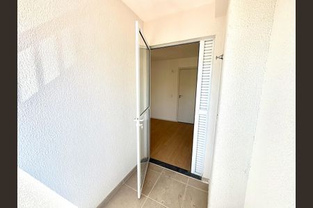 Apartamento para alugar com 40m², 2 quartos e sem vaga Apartamento para alugar com 40m², 2 quartos e sem vagaVaranda