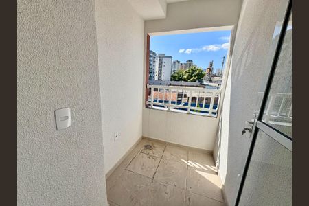 Apartamento para alugar com 40m², 2 quartos e sem vaga Apartamento para alugar com 40m², 2 quartos e sem vagaVaranda