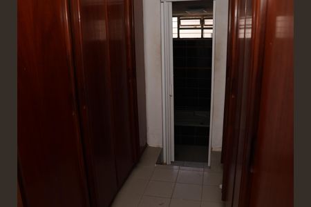 Casa para alugar com 432m², 3 quartos e 3 vagasCloset