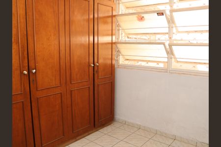 Quarto de casa para alugar com 3 quartos, 432m² em Setor Aeroporto, Goiânia