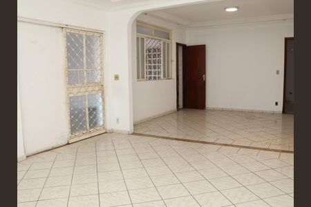 Sala  de casa para alugar com 3 quartos, 432m² em Setor Aeroporto, Goiânia