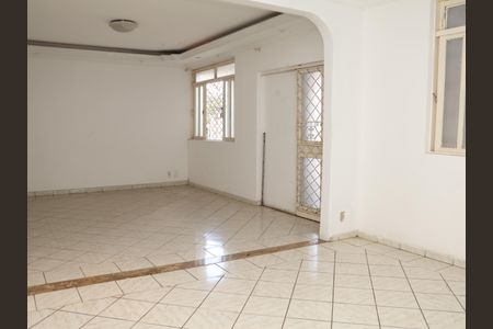 Casa para alugar com 432m², 3 quartos e 3 vagasSala 