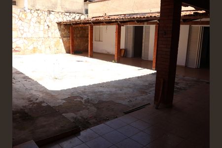 Casa para alugar com 432m², 3 quartos e 3 vagasVaranda