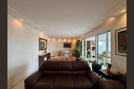 Apartamento à venda com 130m², 3 quartos e 2 vagasSala 