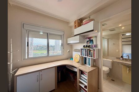 Apartamento à venda com 130m², 3 quartos e 2 vagasSuíte 1