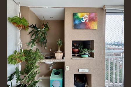 Apartamento à venda com 130m², 3 quartos e 2 vagasVaranda