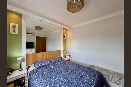 Apartamento à venda com 130m², 3 quartos e 2 vagasSuíte 2