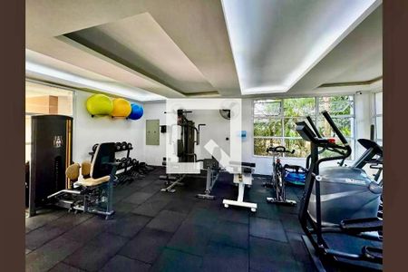 Apartamento à venda com 130m², 3 quartos e 2 vagasAcademia