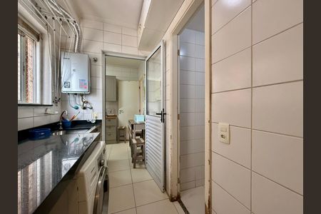 Apartamento à venda com 130m², 3 quartos e 2 vagasÁrea de Serviço