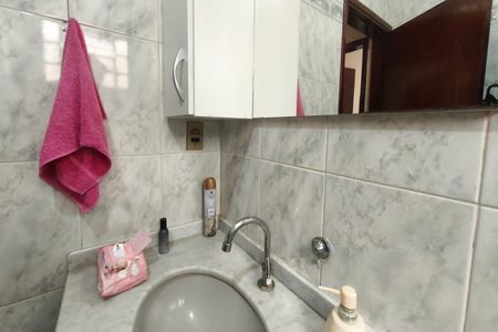 Casa à venda com 248m², 2 quartos e 3 vagas Casa à venda com 248m², 2 quartos e 3 vagasBanheiro