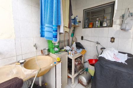 Casa à venda com 248m², 2 quartos e 3 vagas Casa à venda com 248m², 2 quartos e 3 vagasÁrea de Serviço