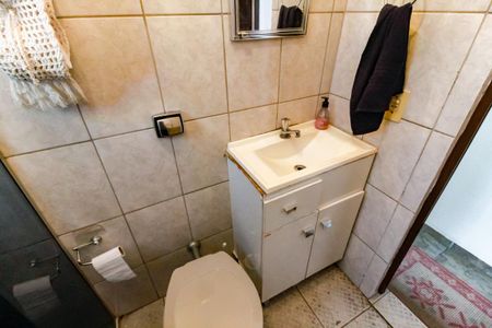 Casa à venda com 84m², 2 quartos e 2 vagas Casa à venda com 84m², 2 quartos e 2 vagasBanheiro