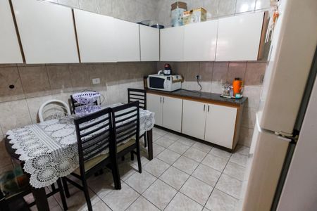 Casa à venda com 84m², 2 quartos e 2 vagas Casa à venda com 84m², 2 quartos e 2 vagasCozinha - Armários