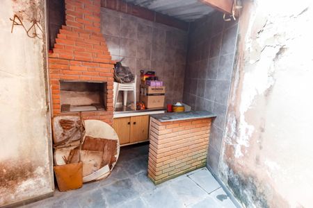 Casa à venda com 84m², 2 quartos e 2 vagas Casa à venda com 84m², 2 quartos e 2 vagasChurrasqueira