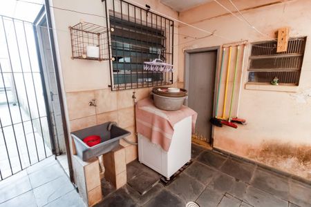 Casa à venda com 84m², 2 quartos e 2 vagas Casa à venda com 84m², 2 quartos e 2 vagasÁrea de Serviço