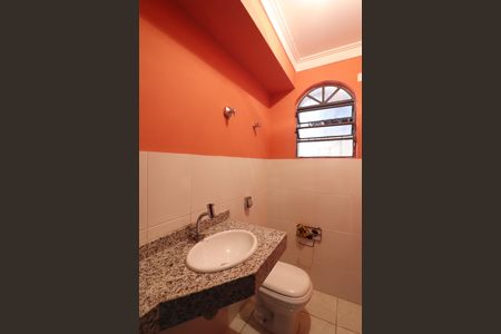Casa para alugar com 580m², 5 quartos e 10 vagasLavabo