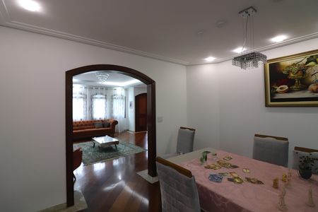 Casa para alugar com 580m², 5 quartos e 10 vagasSala 2