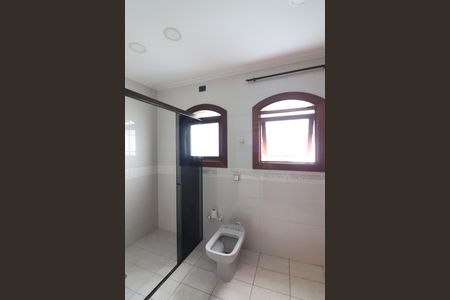 Casa para alugar com 580m², 5 quartos e 10 vagasSuíte 3 Banheiro 