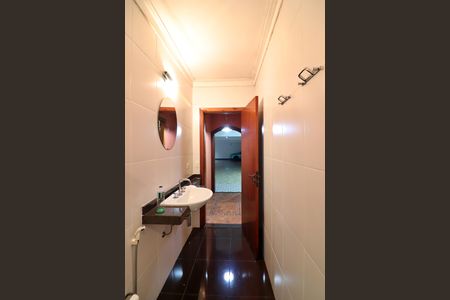 Casa para alugar com 580m², 5 quartos e 10 vagasBanheiro de serviço 2