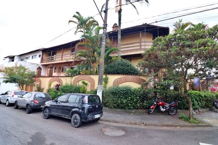 Fachada de casa para alugar com 5 quartos, 580m² em Bairro dos Casa, São Bernardo do Campo