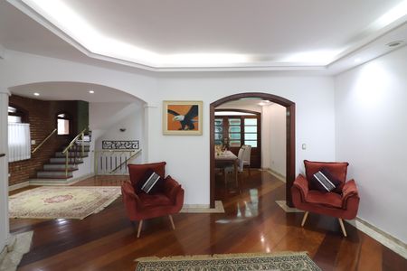Casa para alugar com 580m², 5 quartos e 10 vagasSala 