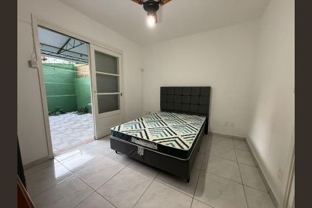 Quarto de apartamento para alugar com 1 quarto, 40m² em Menino Deus, Porto Alegre