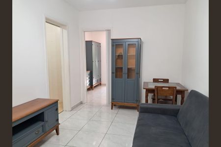 Sala de apartamento para alugar com 1 quarto, 40m² em Menino Deus, Porto Alegre