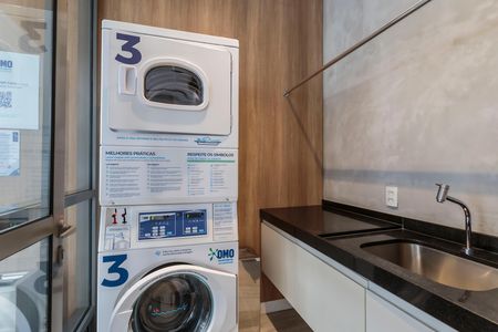Studio para alugar com 25m², 1 quarto e sem vaga Studio para alugar com 25m², 1 quarto e sem vagaLavanderia
