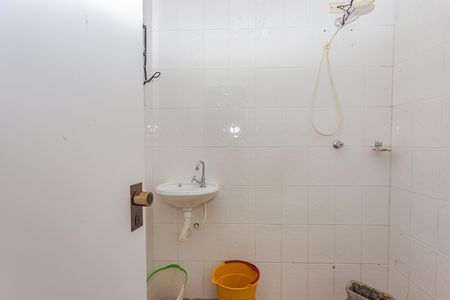 Casa à venda com 249m², 3 quartos e 1 vaga Casa à venda com 249m², 3 quartos e 1 vagaBanheiro de serviço