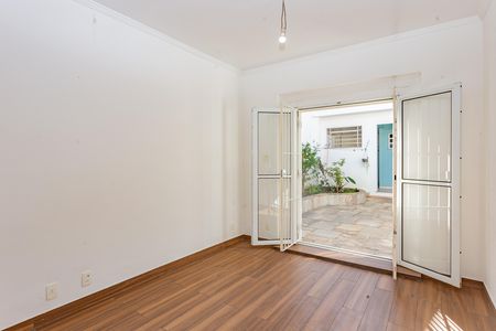Casa à venda com 249m², 3 quartos e 1 vaga Casa à venda com 249m², 3 quartos e 1 vagaSuíte 2