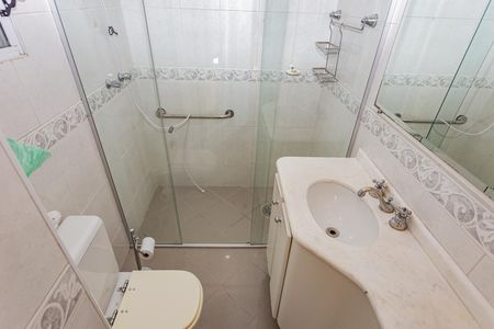 Casa à venda com 249m², 3 quartos e 1 vaga Casa à venda com 249m², 3 quartos e 1 vagaBanheiro da Suíte 1
