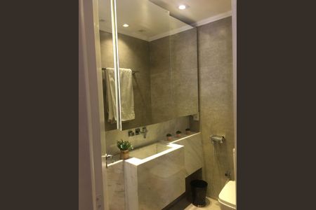 Apartamento para alugar com 98m², 3 quartos e 3 vagas Apartamento para alugar com 98m², 3 quartos e 3 vagasBanheiro