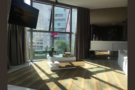Sala de apartamento para alugar com 3 quartos, 98m² em Buritis, Belo Horizonte