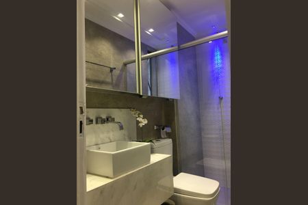 Apartamento para alugar com 98m², 3 quartos e 3 vagas Apartamento para alugar com 98m², 3 quartos e 3 vagasBanheiro