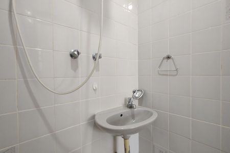 Apartamento para alugar com 82m², 2 quartos e 1 vaga Apartamento para alugar com 82m², 2 quartos e 1 vagaBanheiro de serviço