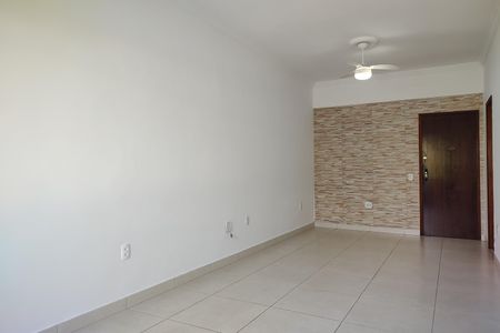 Apartamento para alugar com 82m², 2 quartos e 1 vaga Apartamento para alugar com 82m², 2 quartos e 1 vagaSala