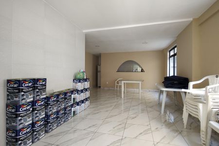 Apartamento para alugar com 82m², 2 quartos e 1 vaga Apartamento para alugar com 82m², 2 quartos e 1 vagaÁrea comum - Salão de festas