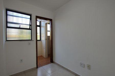 Apartamento para alugar com 82m², 2 quartos e 1 vaga Apartamento para alugar com 82m², 2 quartos e 1 vagaQuarto de Serviço