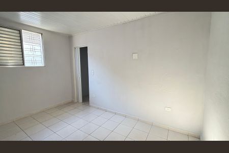 Casa para alugar com 1 quarto, 42m² em Parque Sevilha, São Paulo