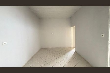 Casa para alugar com 1 quarto, 42m² em Parque Sevilha, São Paulo