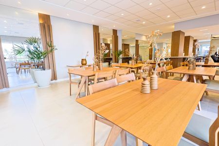 Apartamento para alugar com 100m², 3 quartos e 2 vagas Apartamento para alugar com 100m², 3 quartos e 2 vagasÁrea comum - Salão de festas