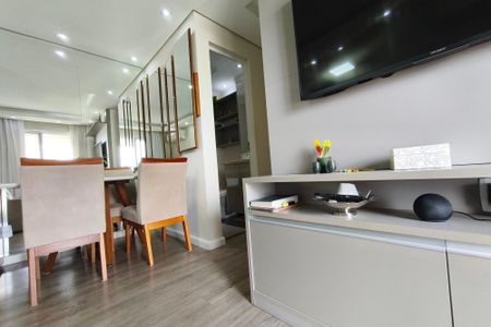 Sala de apartamento para alugar com 2 quartos, 57m² em Vila Satúrnia, Campinas